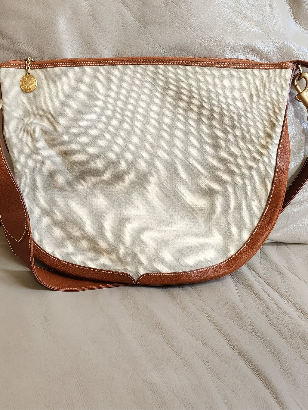Gucci Women's Canvas And Leather Trim Shoulder Bag Preowned